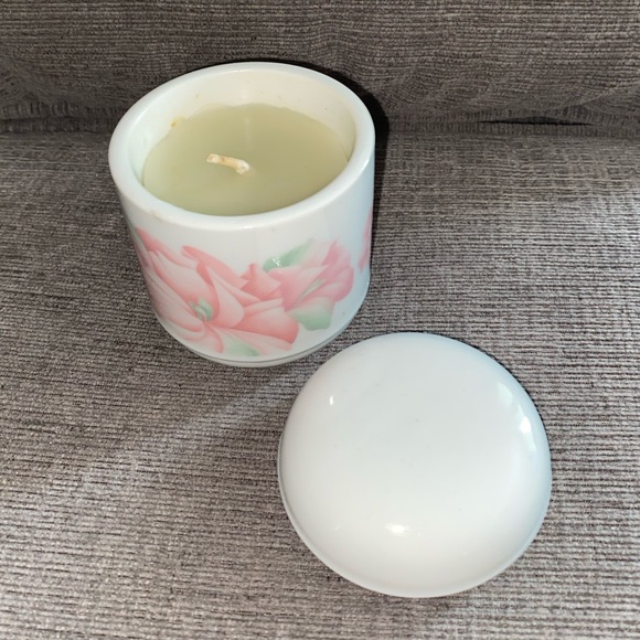 Vintage Anais Anais Scented Candle by Cacharel. This is a rare and vintage find. - Picture 4 of 10
